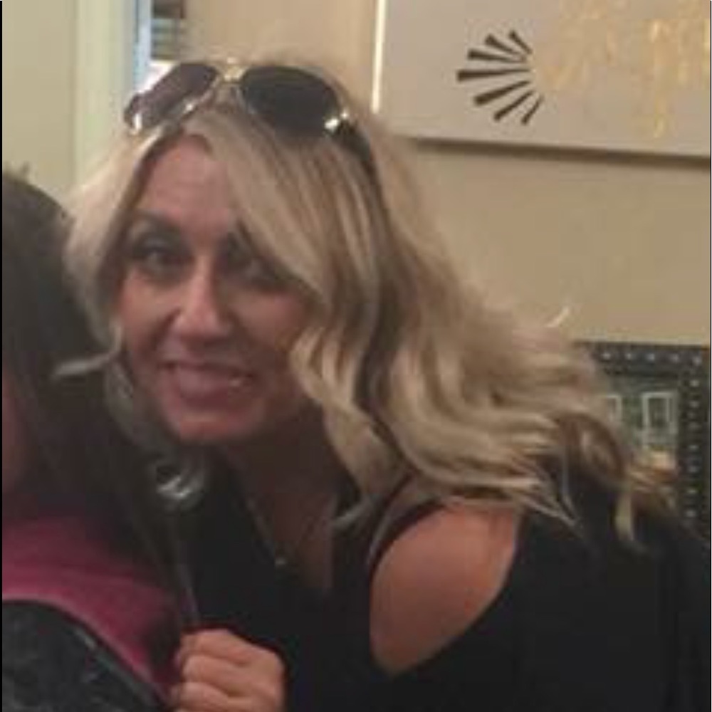 Meet your Posher, Tifni